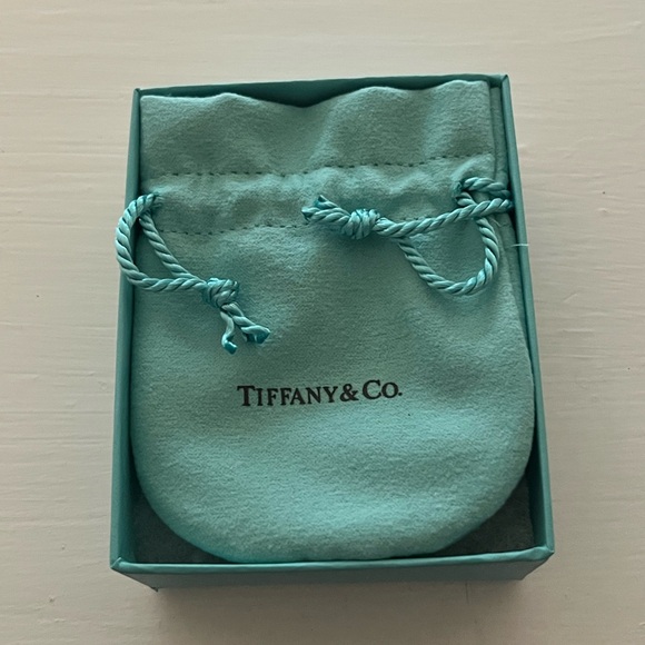 Tiffany & Co. Return to Tiffany Heart Tag Bracelet with a Diamond - Picture 6 of 8